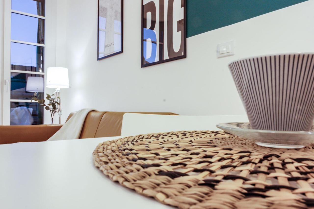 Top Apartment In The Center Balcony+Wi-Fi+Panorama Milan Exterior photo