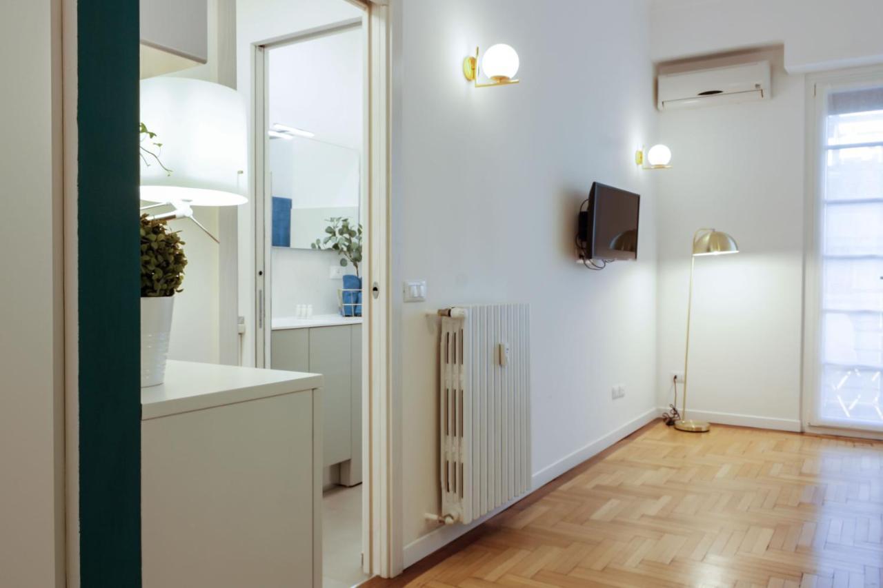 Top Apartment In The Center Balcony+Wi-Fi+Panorama Milan Exterior photo